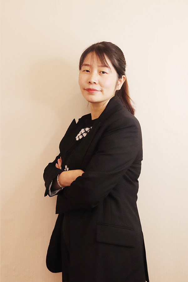 潼关吕瑶 本科学历,毕业于陕西师范大学