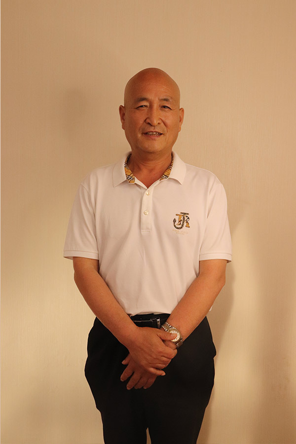 潼关杨养民 本科学历，毕业于陕西师范大学